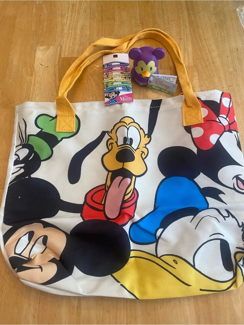 Bundle Disney Mickey duck, 6 Minnie hair clips & Character Canvas Tote New NWT